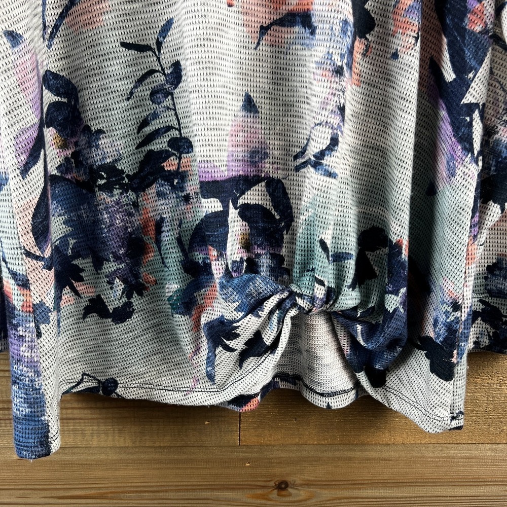 CJ Banks Womens Shirt Long Sleeve Twist Front‎ Round Neck Floral Mesh Size 1X - Picture 3 of 8